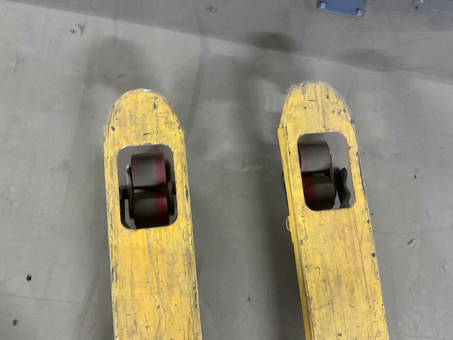 2020 trp0003 hand hydraulische palletwagen - afbeelding 4 van  6
