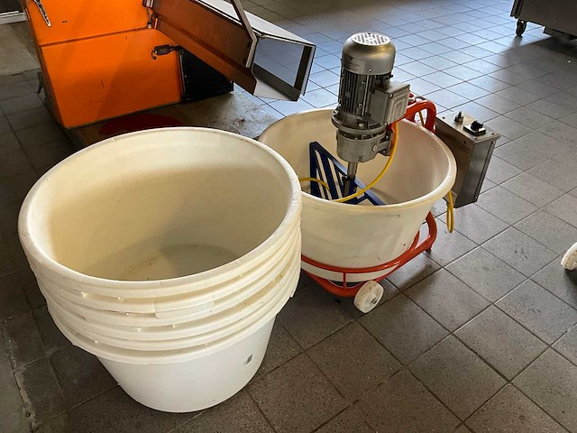 2020 vl65 vlindermenger / mixer - afbeelding 1 van  2