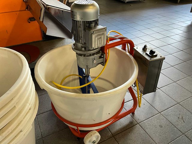 2020 vl65 vlindermenger / mixer - afbeelding 2 van  2