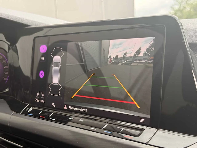 2020 volkswagen golf 1.5 tsi r-line pano bns personenauto - afbeelding 6 van  24