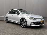2020 volkswagen golf 1.5 tsi r-line pano bns personenauto - afbeelding 12 van  24