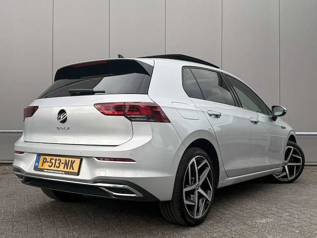 2020 volkswagen golf 1.5 tsi r-line pano bns personenauto - afbeelding 19 van  24