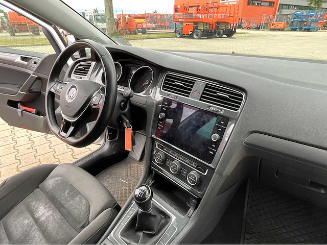2020 volkswagen golf bluemotion 1.5 tsi cl bns personenauto - afbeelding 7 van  36