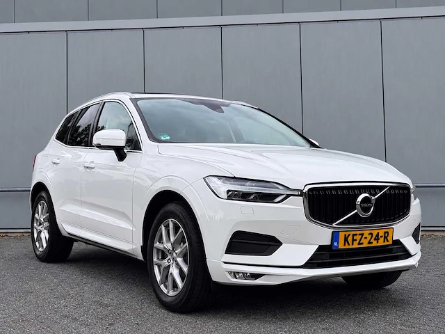 2020 volvo xc60 2.0 d4 automaat inscription personenauto - afbeelding 12 van  18