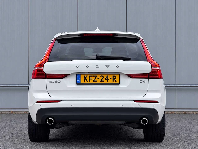 2020 volvo xc60 2.0 d4 automaat inscription personenauto - afbeelding 14 van  18