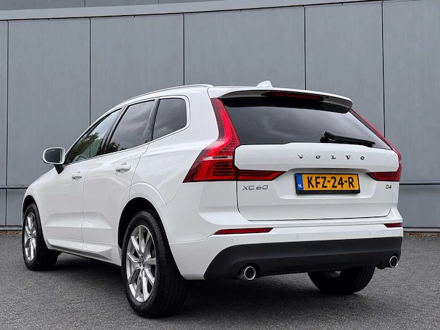 2020 volvo xc60 2.0 d4 automaat inscription personenauto - afbeelding 15 van  18