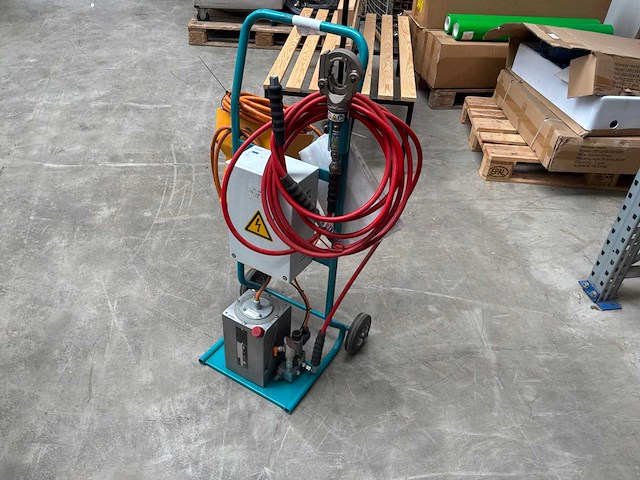 2020 weitkowitz sonder/400 elektrohydraulische persinstallatie - afbeelding 1 van  11