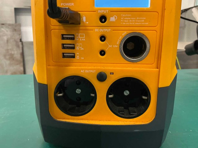 2020 xt power portable powersupply - afbeelding 10 van  10