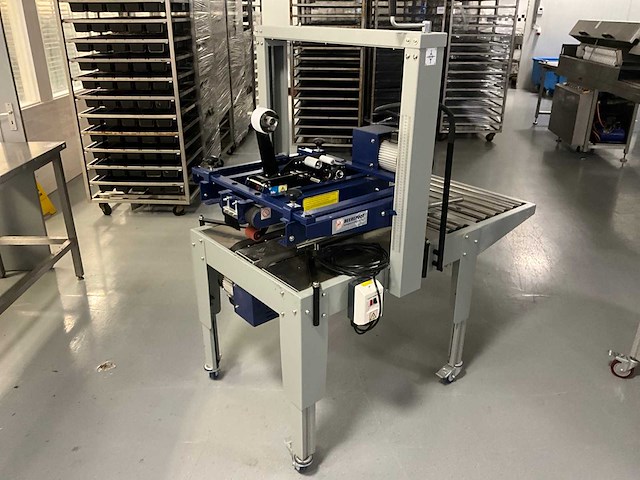 2020 youngsunpack mh fj 1d dozensluitmachine - afbeelding 3 van  7
