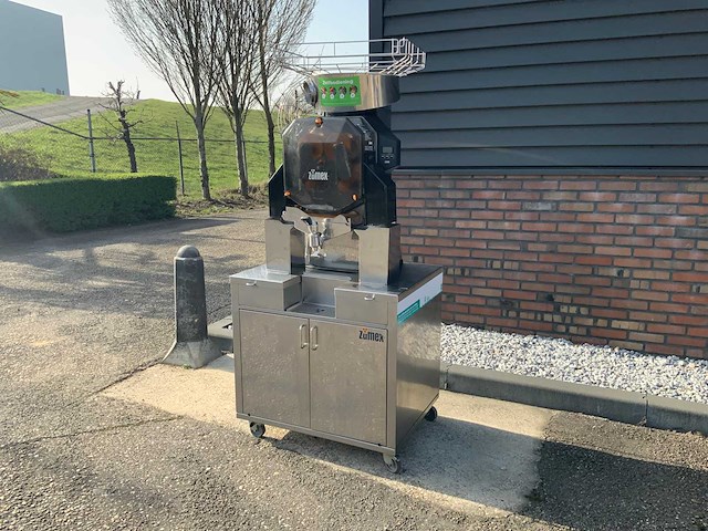2020 zumex speed s+ sinaasappelpersmachine - afbeelding 4 van  9