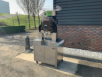 2020 zumex speed s+ sinaasappelpersmachine - afbeelding 4 van  9