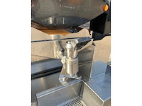 2020 zumex speed s+ sinaasappelpersmachine - afbeelding 8 van  9