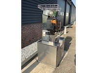 2020 zumex speed s+ sinaasappelpersmachine - afbeelding 14 van  14