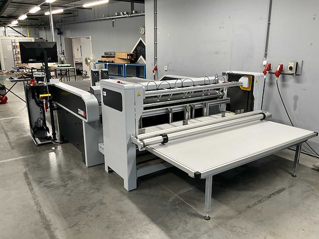 2020 zund s3 l-1200 flatbed cutter - afbeelding 1 van  31