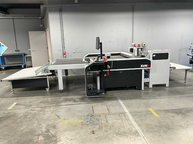 2020 zund s3 l-1200 flatbed cutter - afbeelding 23 van  31