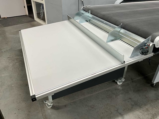 2020 zund s3 l-1200 flatbed cutter - afbeelding 27 van  31