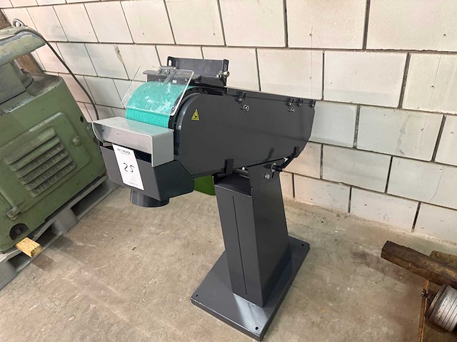 2021 - bs 150-200 - bandschuurmachine - afbeelding 2 van  8