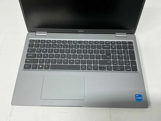 2021 - dell - latitude 5520 - laptop - afbeelding 8 van  13