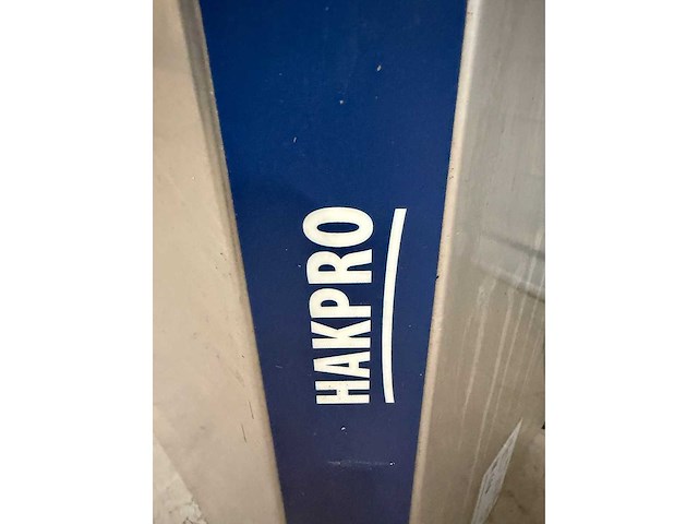 2021 - hakpro - hht8 - korvenvaatwasmachine met diversey zeepsysteem - afbeelding 2 van  10