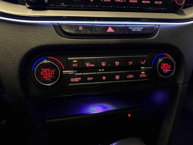 2021 - kia - xceed - 1.6 gdi phev dynpll z-701-pp iaw - afbeelding 22 van  24