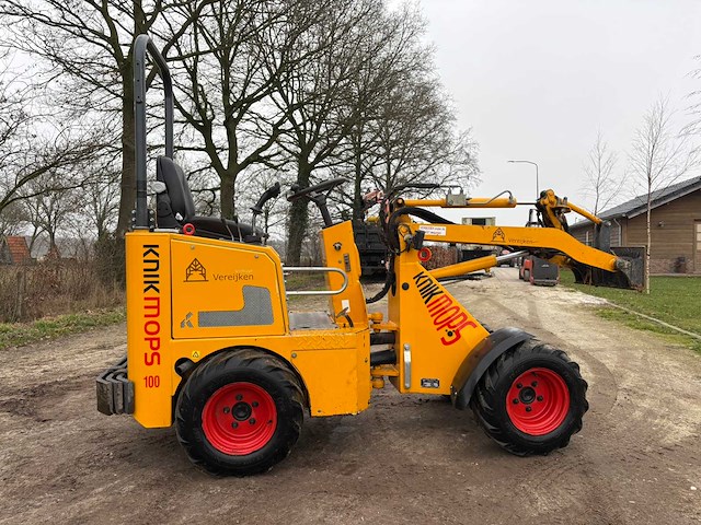 2021 - km100 - knikmops - afbeelding 10 van  17