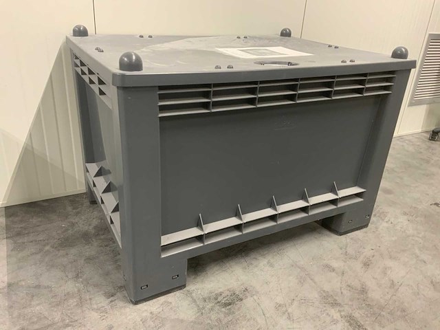 2021 - kunststof opbergkist met deksel - afbeelding 1 van  4