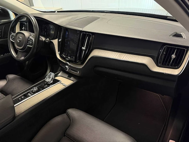 2021 - volvo - xc60 - 2.0 rech. t8 inscr. l-954-kz iaw - afbeelding 16 van  32