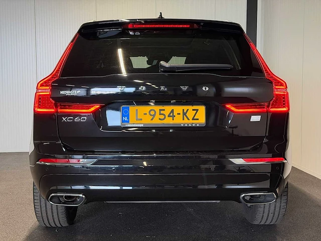 2021 - volvo - xc60 - 2.0 rech. t8 inscr. l-954-kz iaw - afbeelding 31 van  32