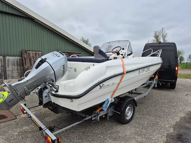 2021 -vidini - 560 - speedboot inclusief trailer en honda vtec 100 pk - afbeelding 1 van  1