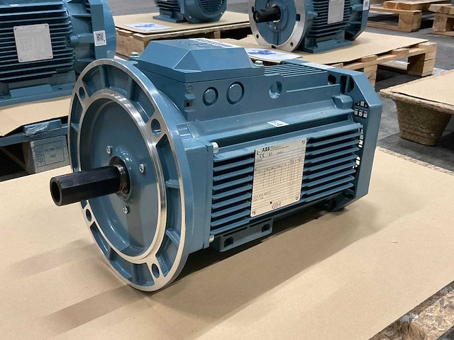 2021 abb m3aa 100 lc2 elektromotor - afbeelding 1 van  5
