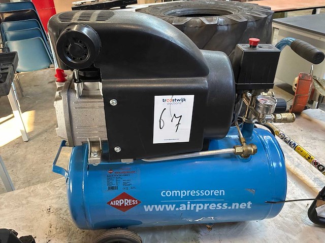 2021 akrpress hl310-25 luchtcompressor - afbeelding 1 van  3