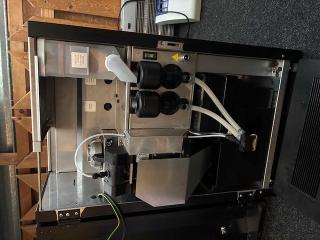 2021 animo optibean 4 touch zwart professioinele koffiemachine - afbeelding 10 van  13