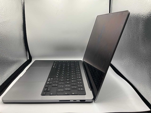 2021 apple macbook pro a2442 m1 14 inch laptop - afbeelding 5 van  9