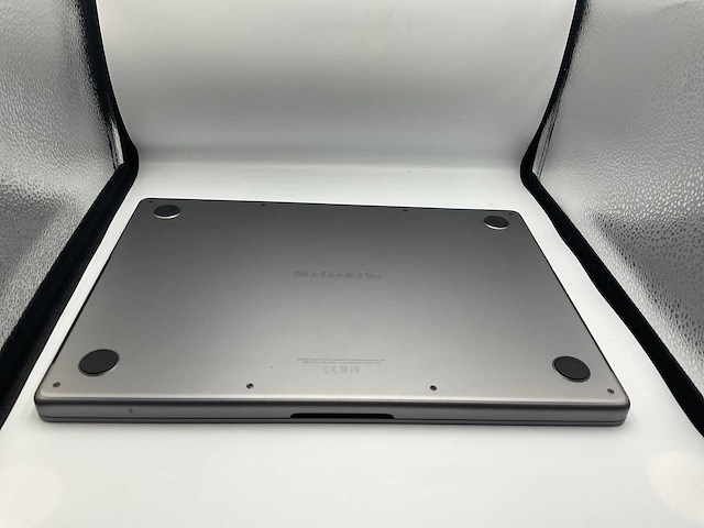 2021 apple macbook pro a2442 m1 14 inch laptop - afbeelding 8 van  9