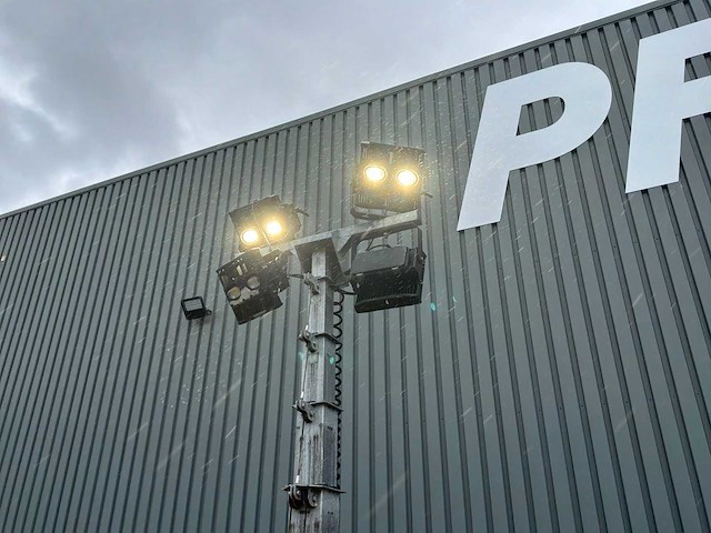 2021 atlas copco hilight h5+sv2 mobiele lichtmast - afbeelding 2 van  20