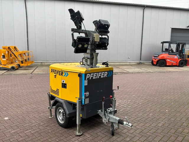 2021 atlas copco hilight h5+sv2 mobiele lichtmast - afbeelding 17 van  20