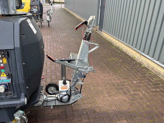 2021 atlas copco hilight h6+ mobiele lichtmast - afbeelding 16 van  16