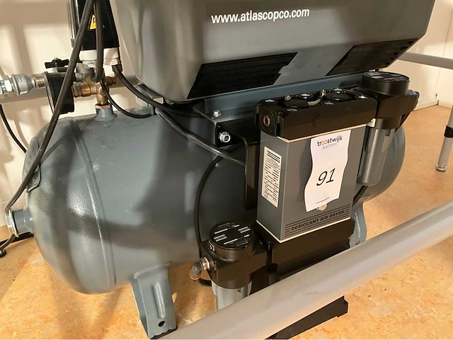 2021 atlas copco lfx0.7-10tm zuigercompressor - afbeelding 2 van  7