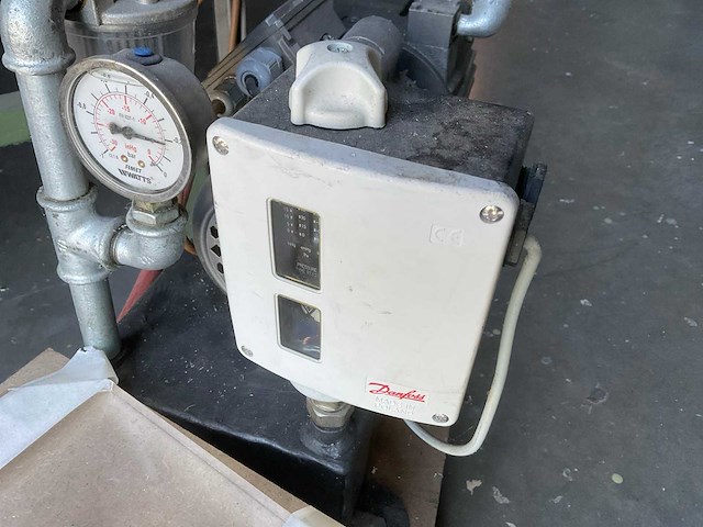 2021 bigiesse 12 pbo vacuümpompinstallatie met vacuümvat - afbeelding 4 van  7
