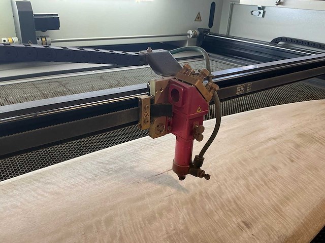 2021 brm 100160 lasersnijmachine - afbeelding 6 van  15