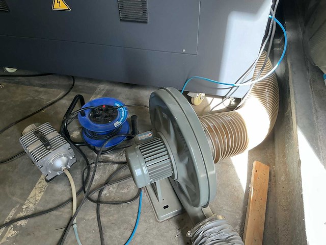 2021 brm 100160 lasersnijmachine - afbeelding 2 van  6