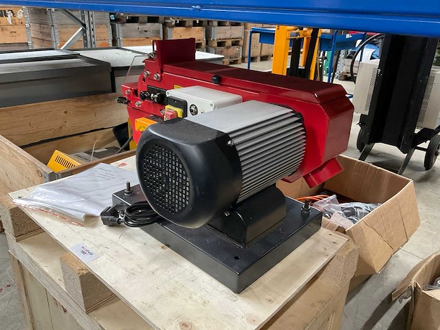 2021 bs75-140 bandschuurmachine - afbeelding 1 van  3