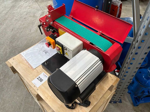 2021 bs75-140 bandschuurmachine - afbeelding 3 van  6