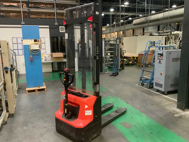 2021 bt tyro she 100 stapelaar - afbeelding 17 van  20