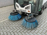 2021 bucher c202 straatveegmachine - afbeelding 2 van  39