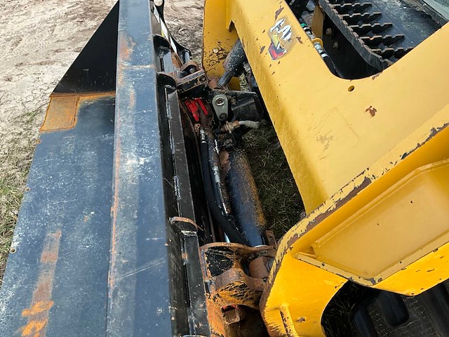 2021 caterpillar 259d3 schranklader / skidsteer - afbeelding 13 van  32