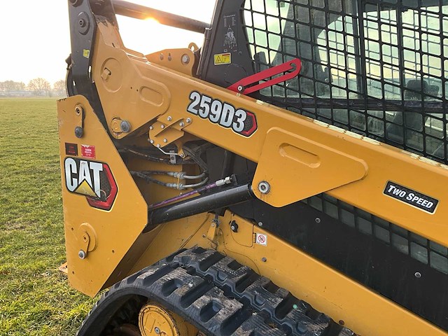 2021 caterpillar 259d3 schranklader / skidsteer - afbeelding 16 van  32