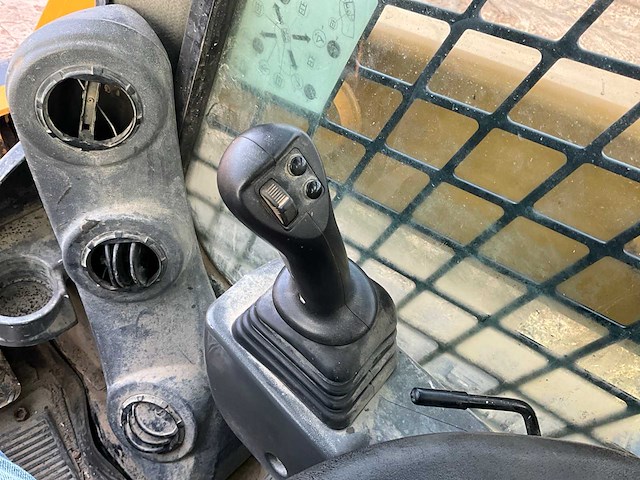 2021 caterpillar 259d3 schranklader / skidsteer - afbeelding 26 van  32