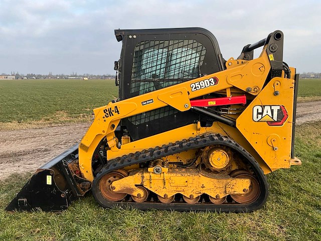 2021 caterpillar 259d3 schranklader / skidsteer - afbeelding 9 van  32