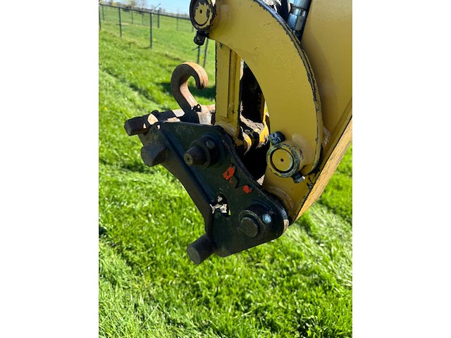 2021 caterpillar 301.8 minigraafmachine - afbeelding 2 van  17